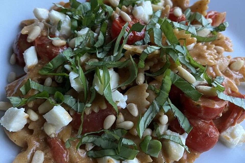 One Pot Pasta Tomate-Mozzarella