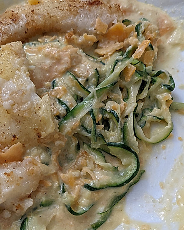 Zoodels - Zucchinispaghetti in St. Agur-Rahm