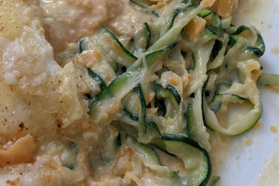 Zoodels - Zucchinispaghetti in St. Agur-Rahm