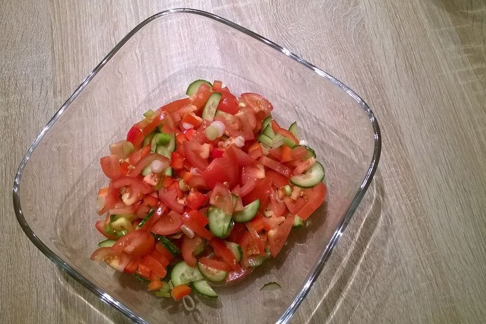 Tomaten-Gurken-Salat