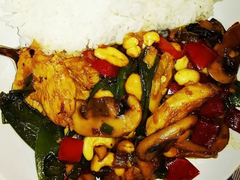 Gai Pad Med Mamuang Hähnchen mit Cashewkernen von katrin_94 Chefkoch