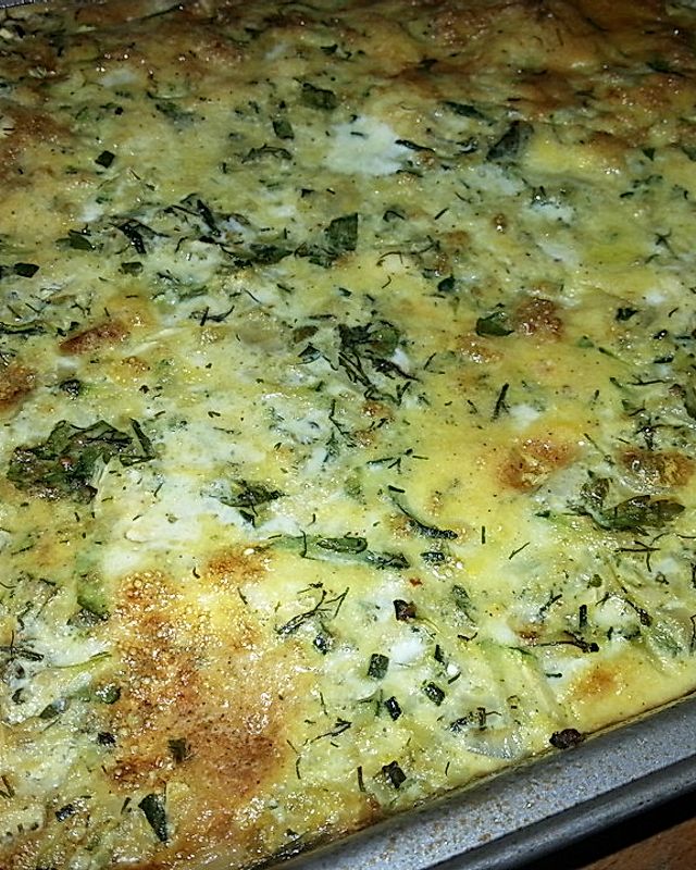 Sfougato - griechisches Ofen-Omelette mit Zucchini und Feta