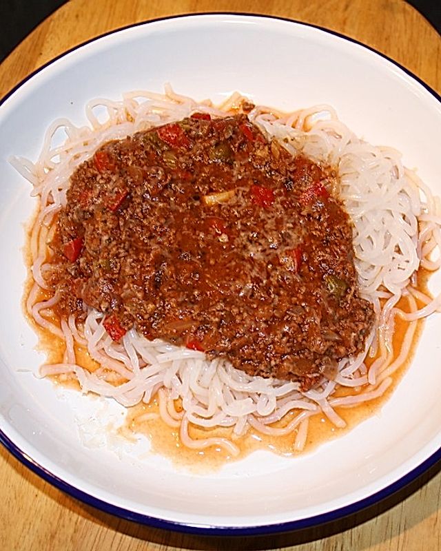 Bolognese auf Konjakspaghetti
