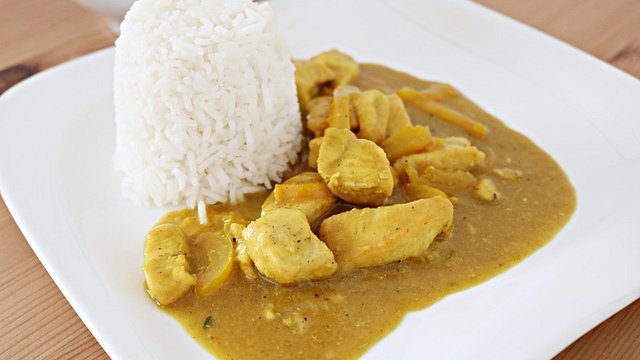 Curry-Kokos-Geschnetzeltes von La_Cuisine_1990 Curry-Kokos-Geschnetzeltes von La_Cuisine_1990