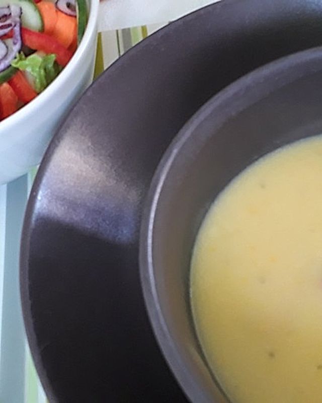 Florians Zucchini-Cremesuppe mit Kartoffeln