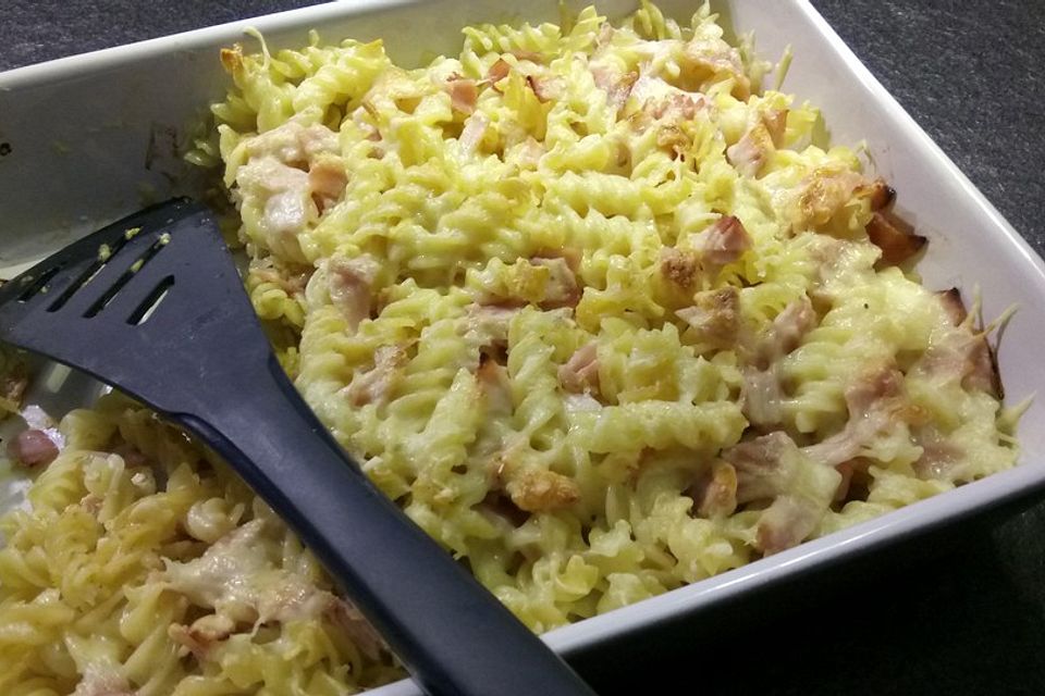 Nudel-Schinken-Gratin