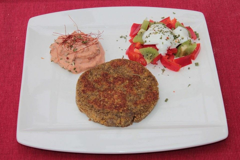 Joghurt - Dip mit Tomate und Feuer