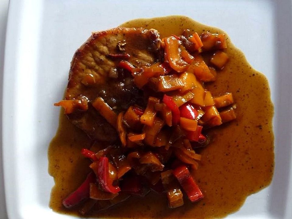 Angis Koteletts in Rotwein-Paprika-Soße von Nymphadora| Chefkoch