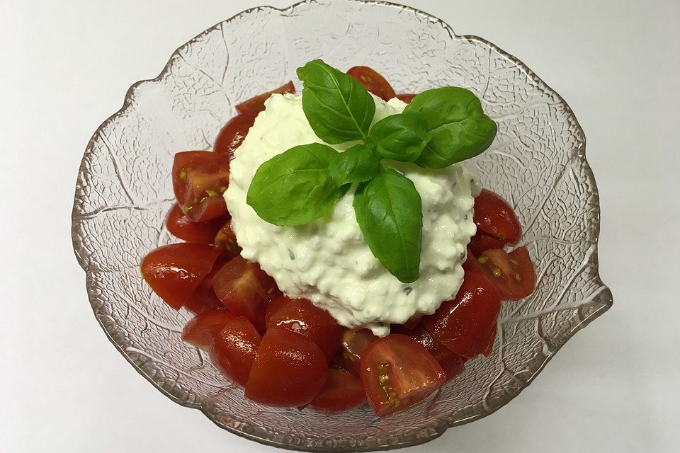 Schneller Tomaten-Zitronen-Salat