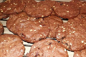 Pflaumen-Haselnuss-Schoko-Cookies