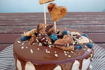 Schokolade-Bananen-Eistorte mit Keksboden ohne Zucker