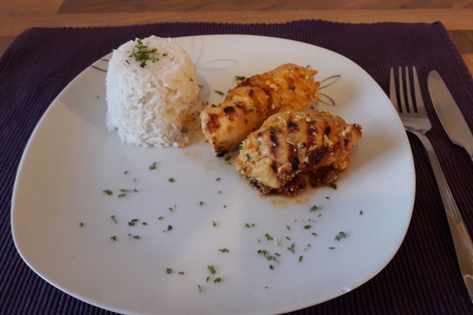 Hähnchen-Feta-Röllchen