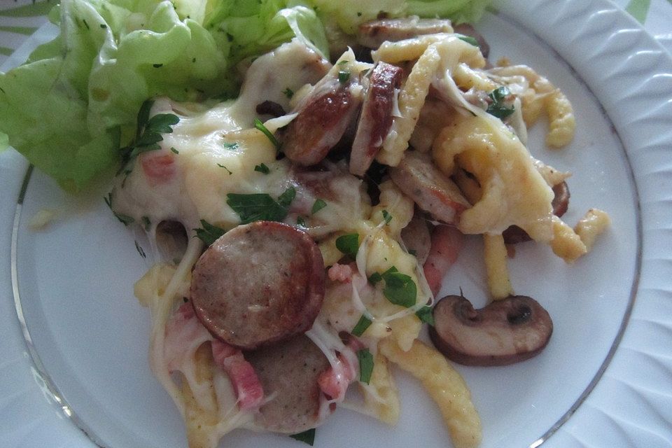 Wurst-Käse-Spätzle