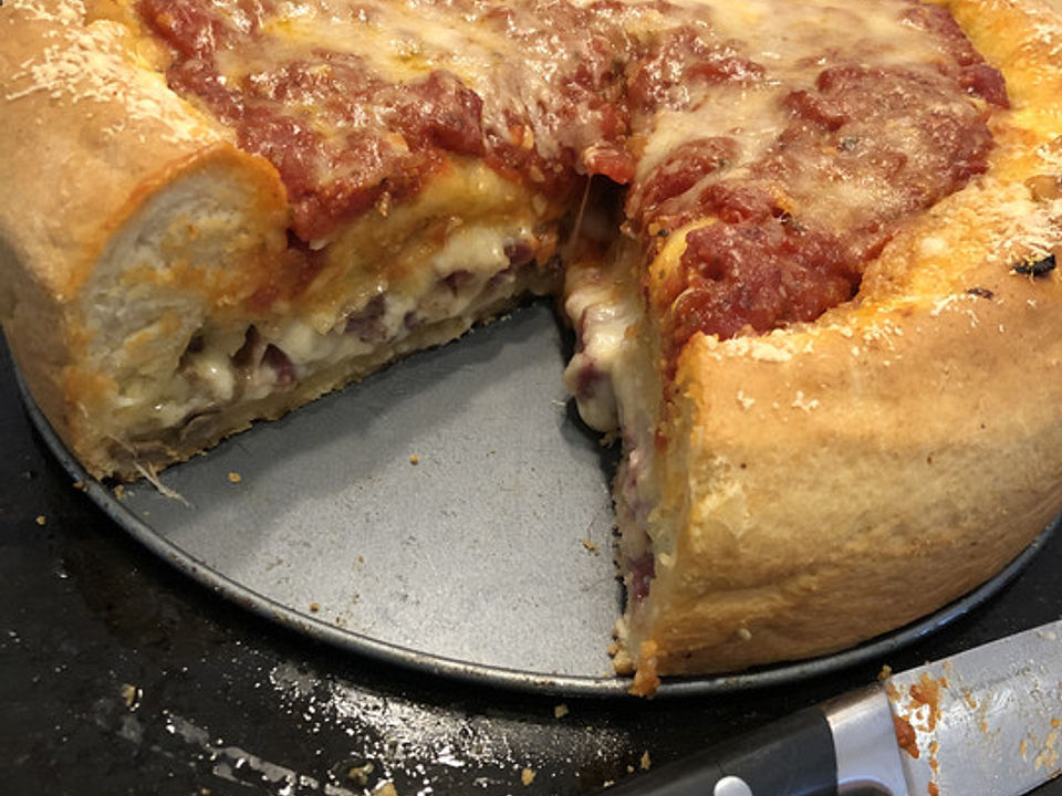 Chicago Style Deep Dish Stuffed Pizza von amerikanisch-kochenDE | Chefkoch