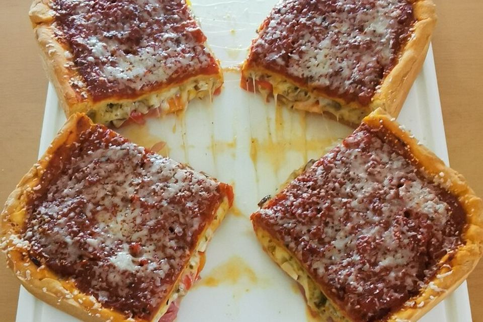 Chicago Style Deep Dish Stuffed Pizza