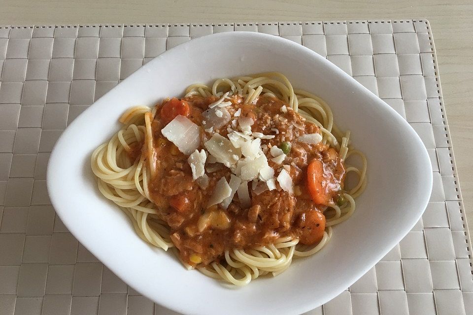 Pasta-Thunfisch-Bolognese