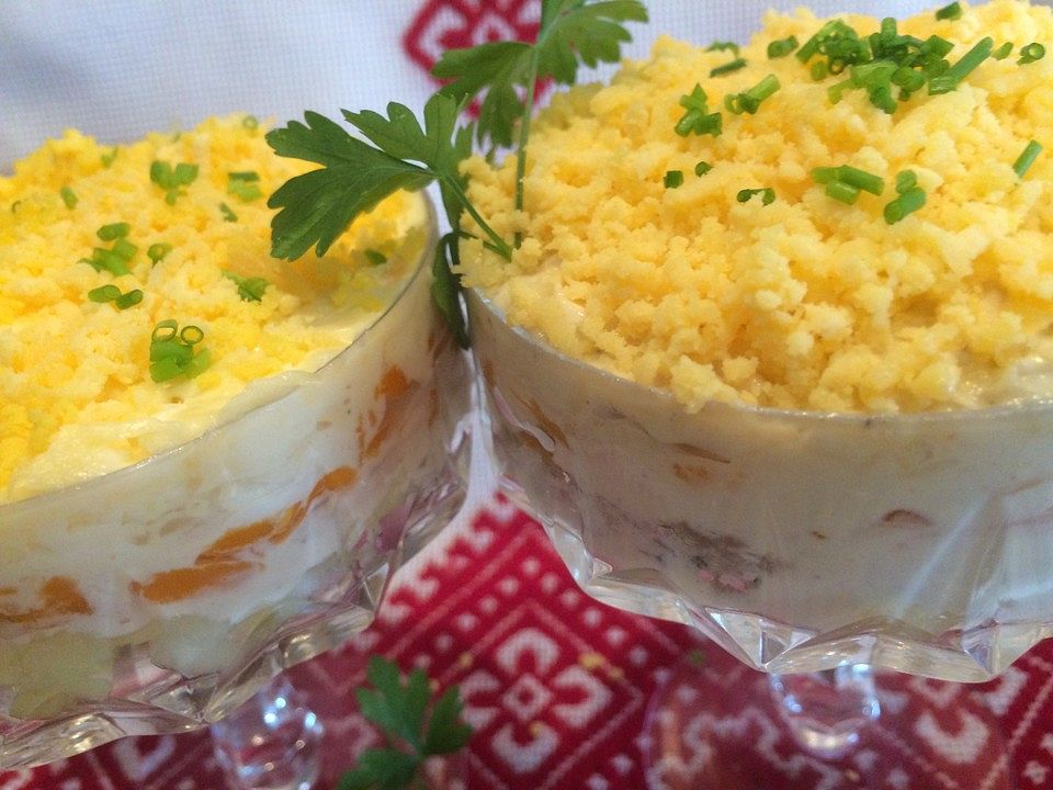 Mimosa-Schichtsalat mit Thunfisch von Bentson| Chefkoch