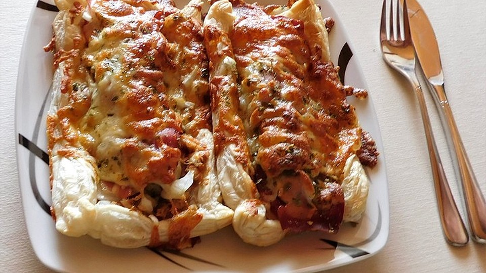 Blatterteigpizza Surf And Turf A La Didi Von Dieterfreundt Chefkoch 