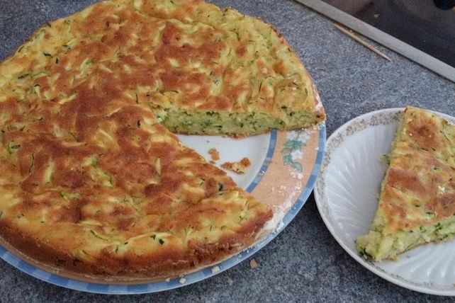 Herzhafter Zucchini-Rührkuchen von kratzetatze| Chefkoch