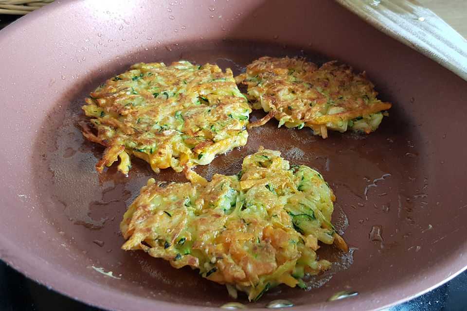 Zucchini-Süßkartoffel-Bratlinge