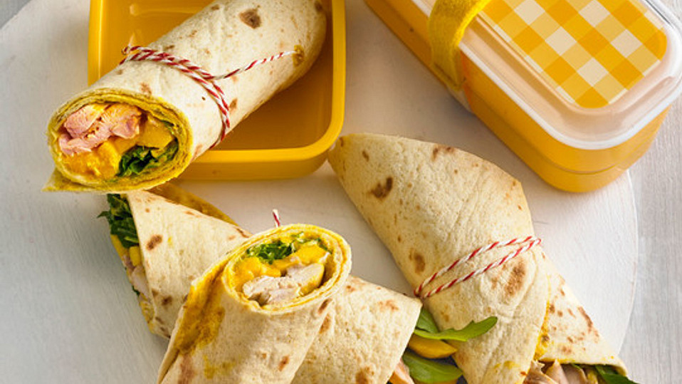 H-hnchen-Wrap-mit-Mango-und-Curry-Joghurt