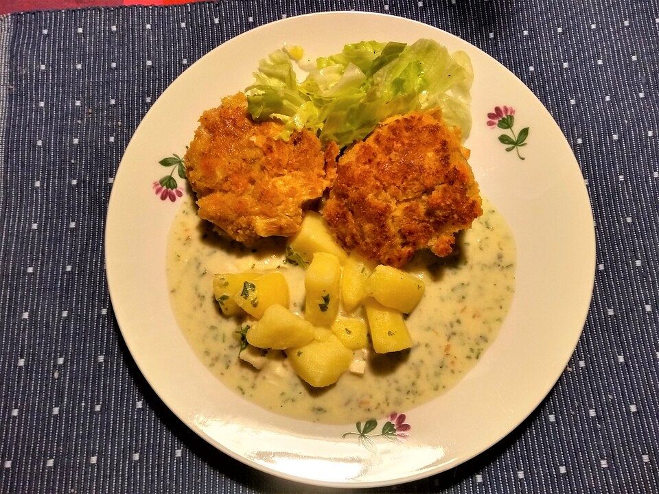 Schnitzel vom Schweinefilet in Gemüsepanade mit Käsekartoffeln von ...