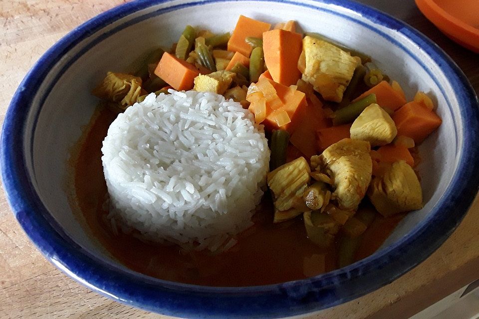 Hähnchencurry mit Süßkartoffeln