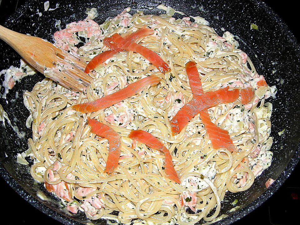 Spaghetti mit Räucherlachs| Chefkoch