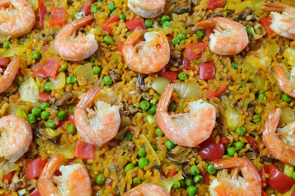 Paella mit Meeresfrüchten