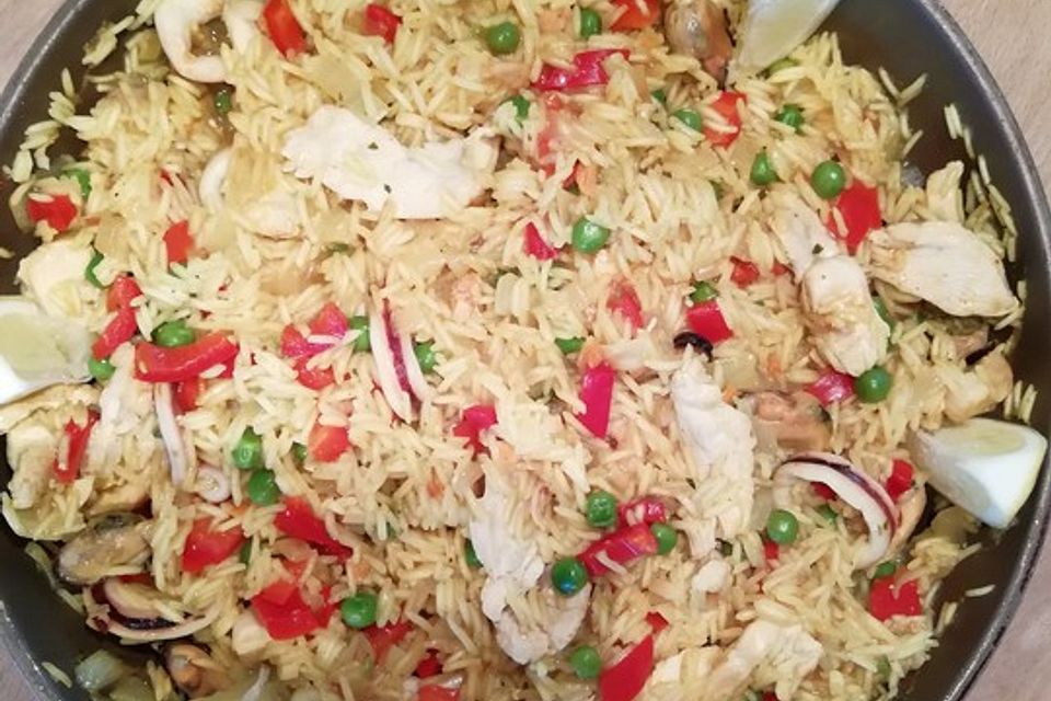 Paella mit Meeresfrüchten