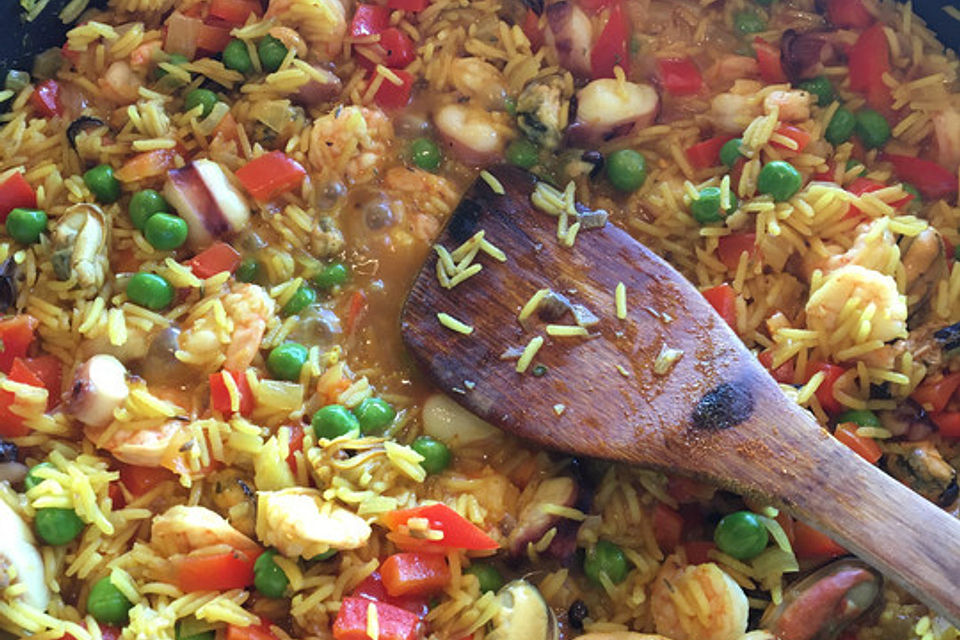 Paella mit Meeresfrüchten