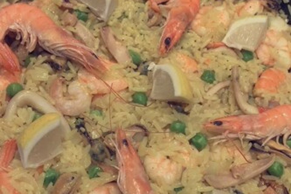 Paella mit Meeresfrüchten