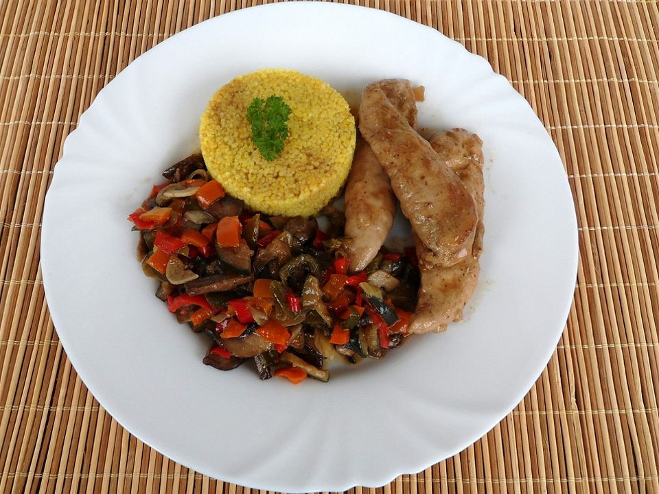 Saftige Hähnchenfilets mit Gemüse und Couscous von soja2010| Chefkoch