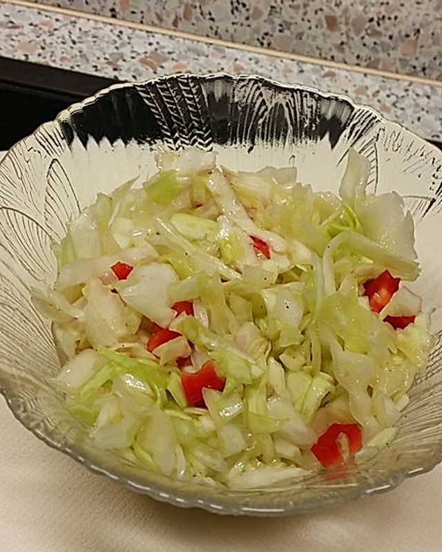 2 Tage Spitzkohl-Paprika-Lauch-Salat