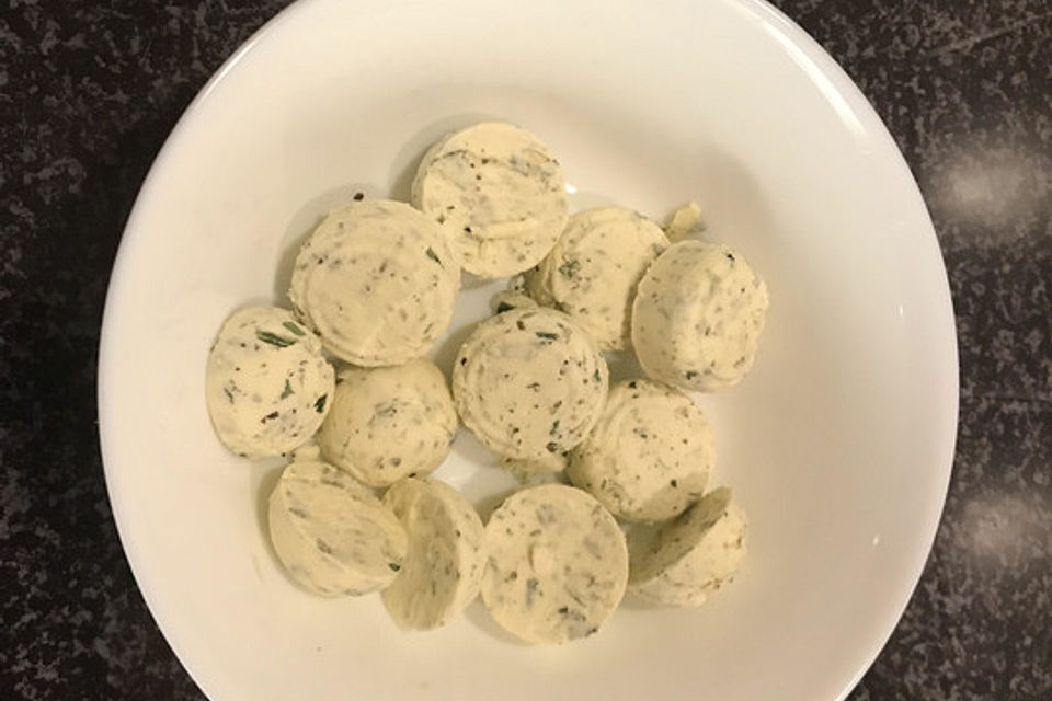 Besondere Kräuterbutter