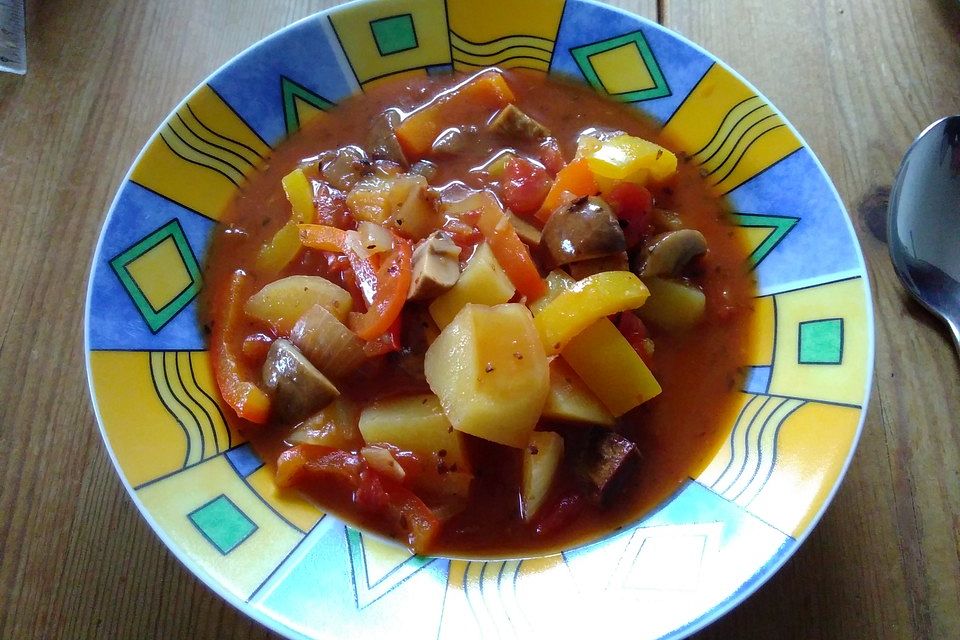 Veganes Bio-Seitan-Gulasch