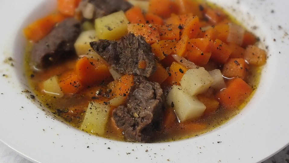 Bunter Möhreneintopf mit Rindfleisch von McMoe Bunter Möhreneintopf mit Rindfleisch von McMoe