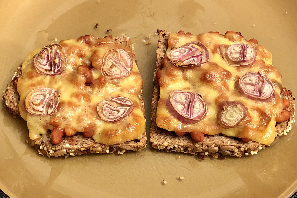 Überbackene Baked Beans auf Brot von Woody