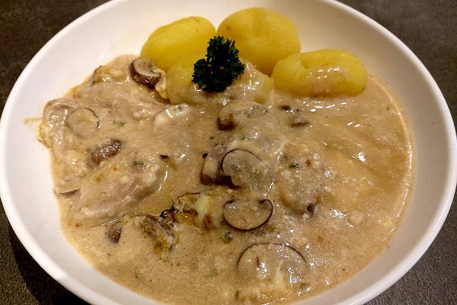 Champignon-Rahm-Geschnetzeltes aus dem Slow-Cooker von patty89| Chefkoch