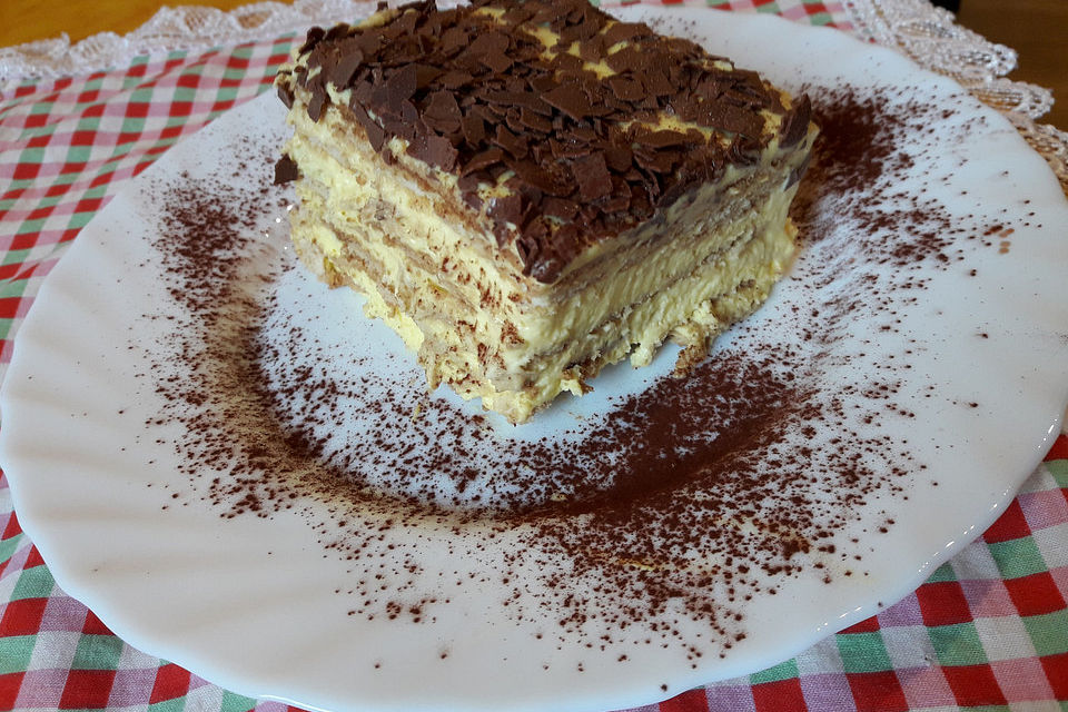 Dessert nach Art Tiramisu mit Ricotta