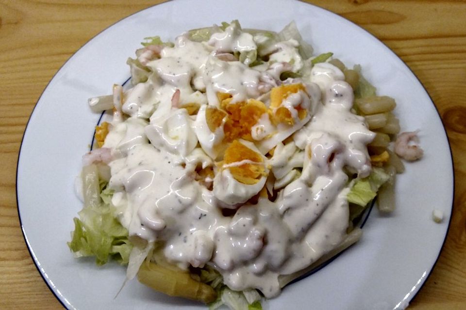 Eiersalat mit Nordseekrabben