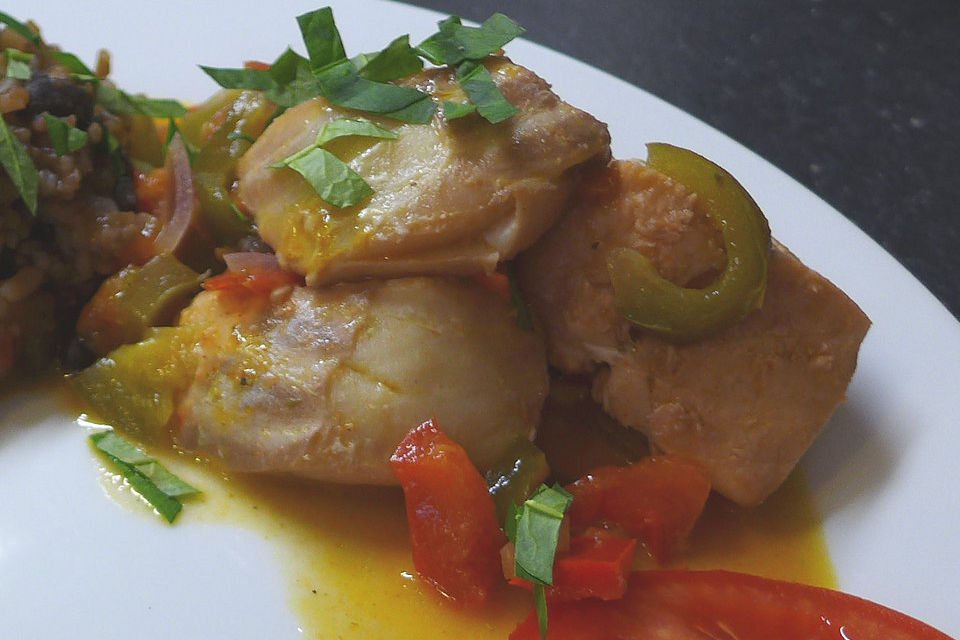 Kubanischer Fisch oder Garnelen in Kokossauce