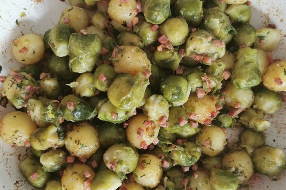 Rosenkohl-Gnocchi-Pfanne Rosenkohl-Gnocchi-Pfanne