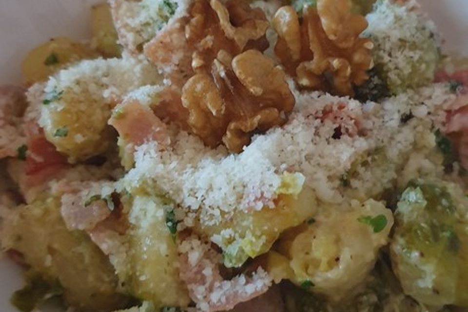Rosenkohl-Gnocchi-Pfanne Rosenkohl-Gnocchi-Pfanne