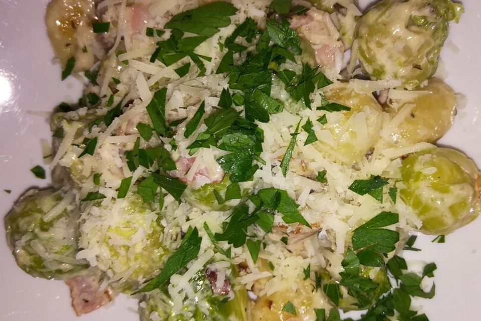Rosenkohl-Gnocchi-Pfanne Rosenkohl-Gnocchi-Pfanne