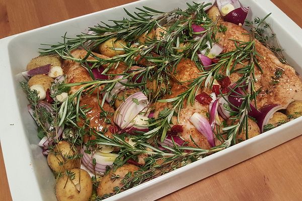 Griechisches Hähnchen mit Kartoffeln aus dem Backofen von HannaEwa ...