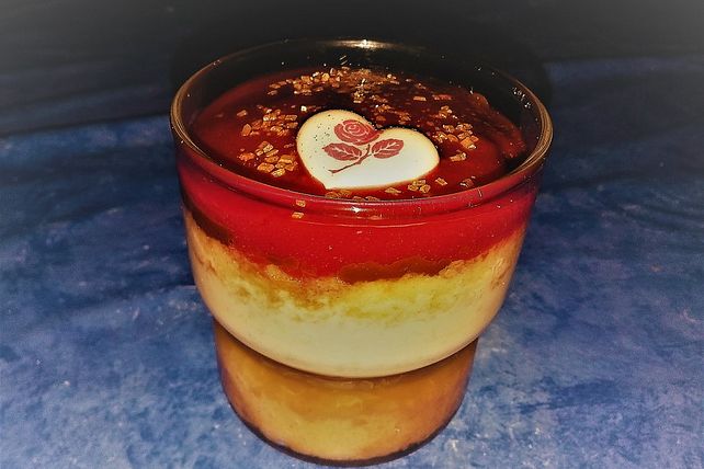 Bananencreme mit Orangengelee und Himbeerhaube von MotG| Chefkoch