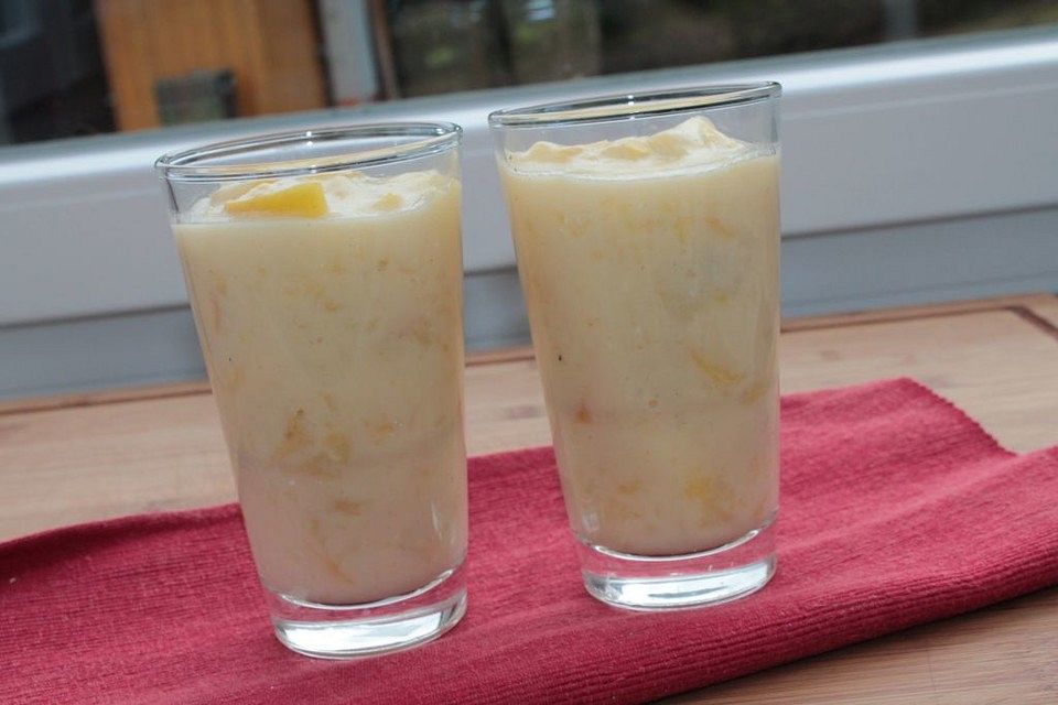 Apfelkompott mit Vanillepudding