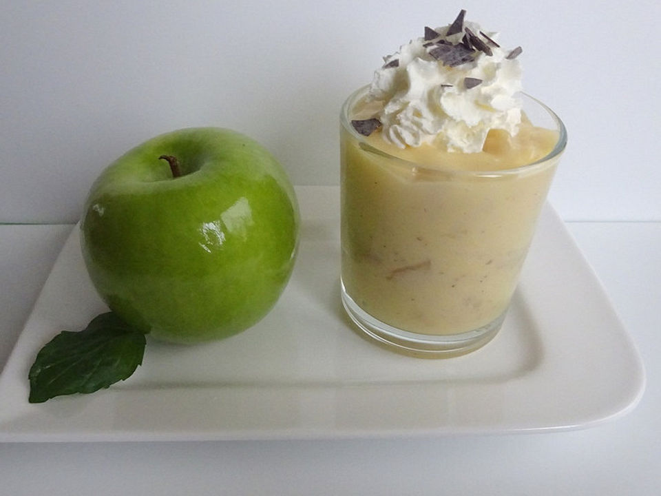 Apfelkompott mit Vanillepudding von Gummifisch| Chefkoch