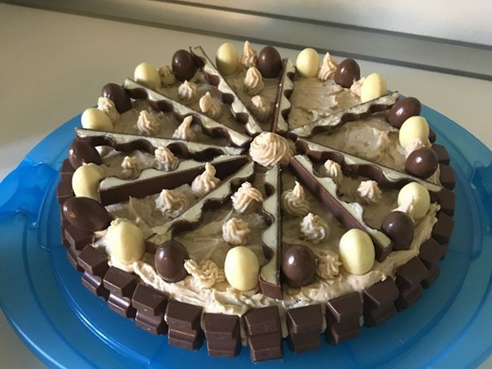 Nuss Kinder Country Kuchen Mit Kinderschokoladenuberzug Von Tante Tanja Chefkoch